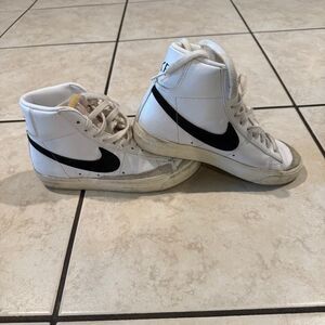 Nike Blazer Mid 77 Women's White leather